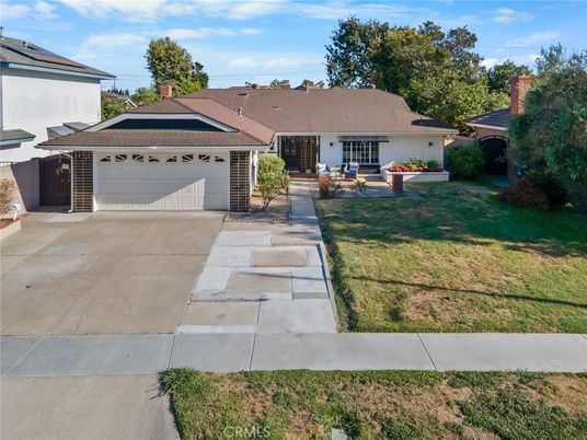 Attached, Backyard, Exterior, Facade, Ranch
