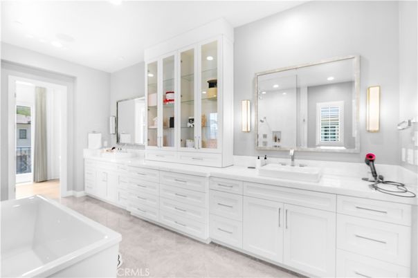 Bathroom, Dual Sink Vanities, Free Standing Baths, Interior, Recessed Lighting