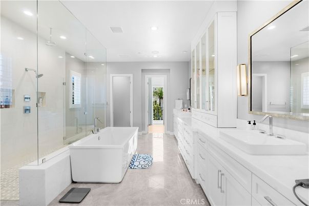 Bathroom, Dual Sink Vanities, Free Standing Baths, Glass Shower, Interior, Recessed Lighting