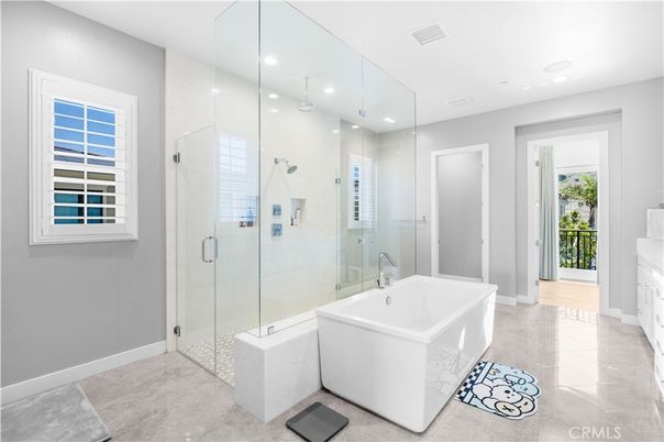 Bathroom, Free Standing Baths, Glass Shower, Interior, Recessed Lighting