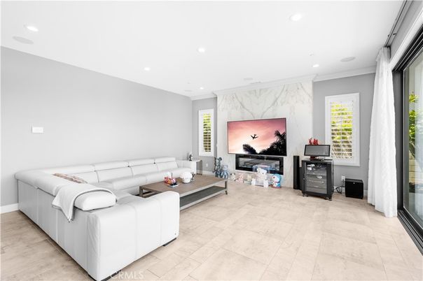 Interior, Living room, Marble Walls, Recessed Lighting