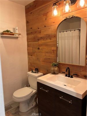 Bathroom, Interior, Wood Texture Flooring, Wooden Walls