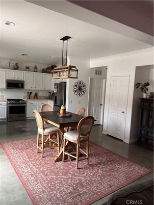 Dining room, Interior, Kitchen, Pendant Lights, Recessed Lighting, Stainless Steel Appliances