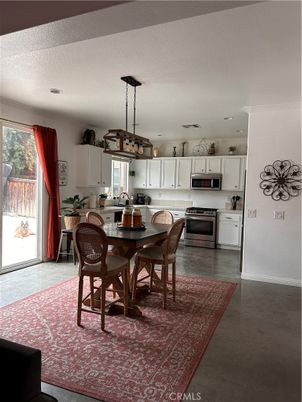 Dining room, Interior, Kitchen, Pendant Lights, Recessed Lighting, Stainless Steel Appliances