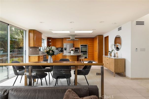 Dining room, Interior, Kitchen, Recessed Lighting, Stainless Steel Appliances