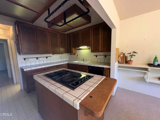 Interior, Kitchen, Tile Countertops