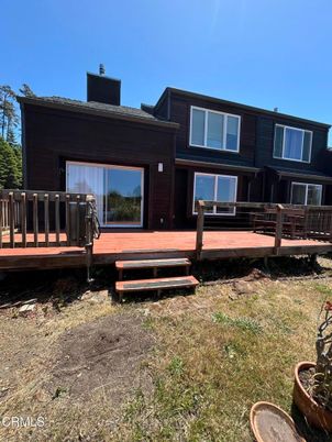 Backyard, Exterior, Facade, Modern