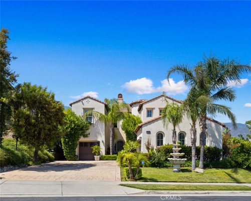 Exterior, Facade, Spanish Mediterranean
