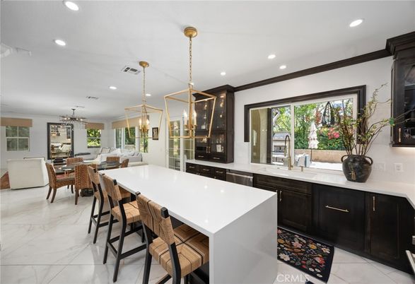 Dining room, Interior, Kitchen, Marble, Pendant Lights, Recessed Lighting