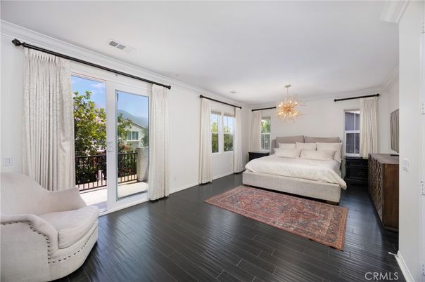 Bedroom, Interior, Pendant Lights, Recessed Lighting, Wood Texture Flooring