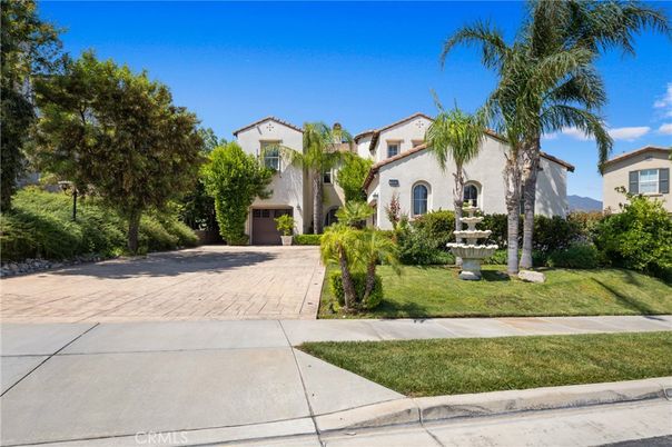 Backyard, Exterior, Facade, Spanish Mediterranean