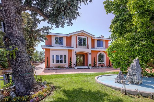 Backyard, Exterior, Facade, Mediterranean