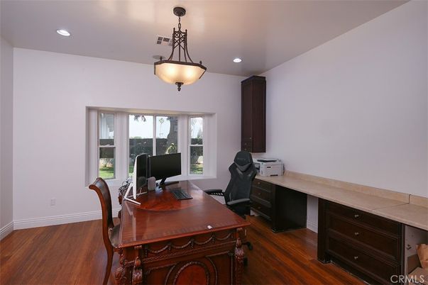 Home Office, Interior, Pendant Lights, Recessed Lighting, Wood Texture Flooring