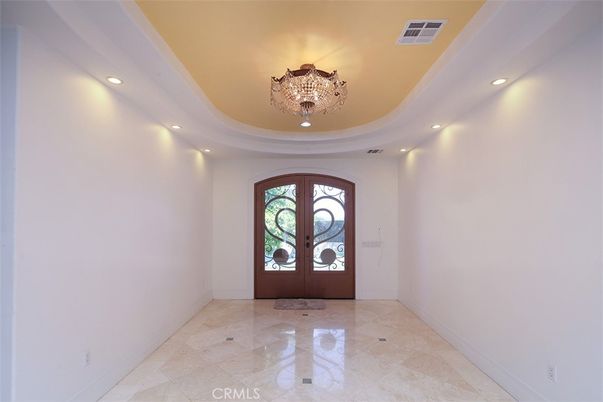 Chandelier, Interior, Recessed Lighting