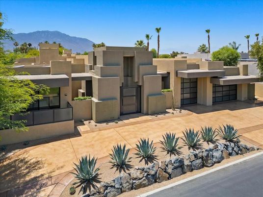 Attached, Exterior, Facade, Modern