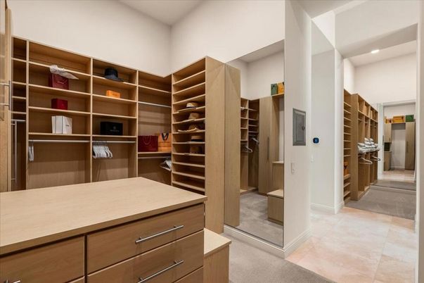 Interior, Recessed Lighting, Walk-in Closets