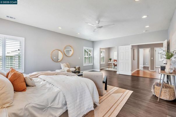 Bedroom, Interior, Recessed Lighting, Wood Texture Flooring