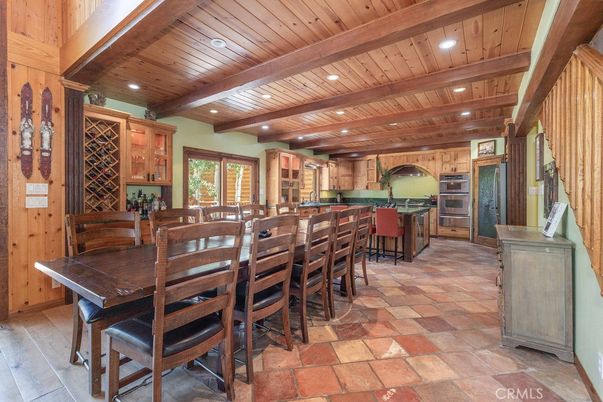 Dining room, Interior, Kitchen, Recessed Lighting, Stainless Steel Appliances, Wooden Beams, Wooden Ceilings, Wooden Walls