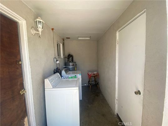 Interior, Washer