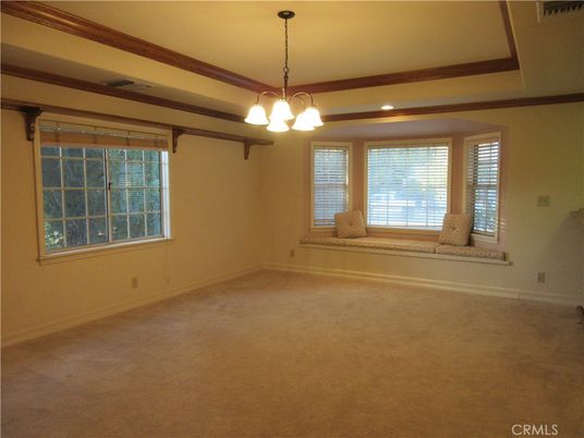 Empty room, Interior, Pendant Lights, Recessed Lighting