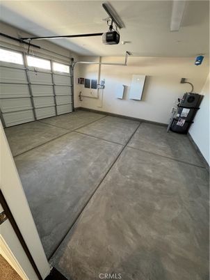 Garage, Interior