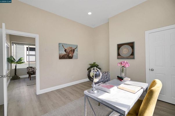 Home Office, Interior, Recessed Lighting, Wood Texture Flooring