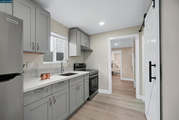 Interior, Kitchen, Recessed Lighting, Wood Texture Flooring