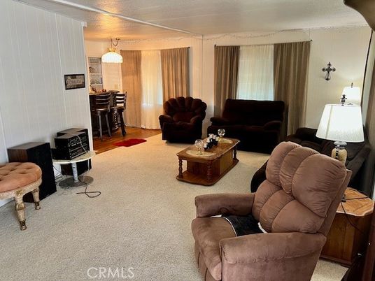 Chandelier, Dining room, Interior, Living room