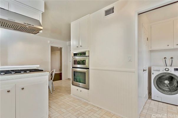 Interior, Kitchen, Washer