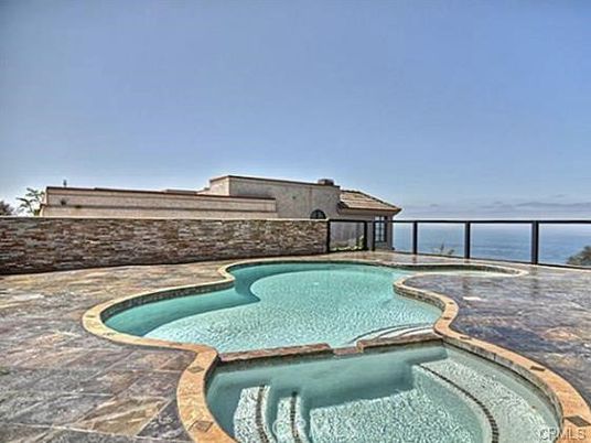 Exterior, Pool, Water