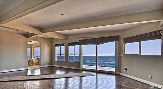 Empty room, Interior, Recessed Lighting, Water, Wood Texture Flooring