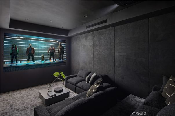 Interior, Living room, Projection Screen, Recessed Lighting, Theatre Room