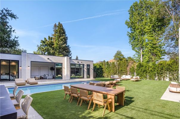 Backyard, Exterior, Pool