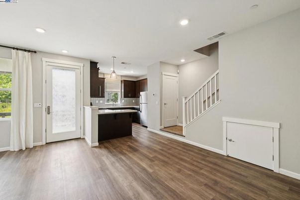 Interior, Kitchen, Pendant Lights, Recessed Lighting, Wood Texture Flooring