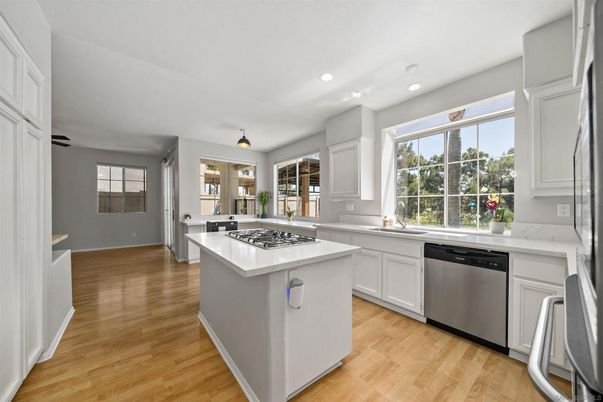 Interior, Kitchen, Recessed Lighting, Wood Texture Flooring