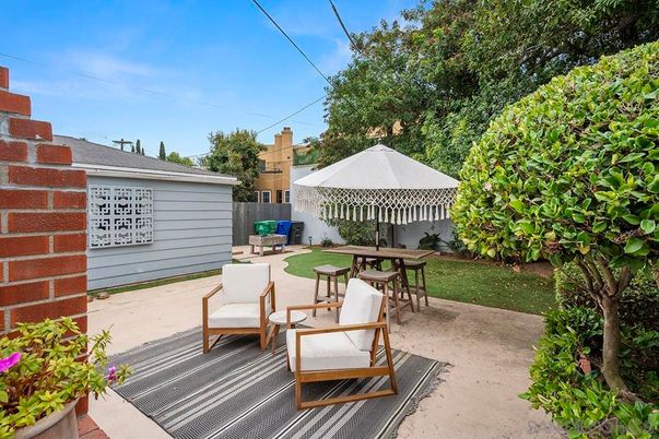 Backyard, Exterior