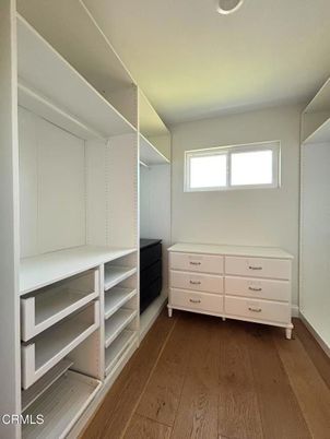 Interior, Walk-in Closets, Wood Texture Flooring