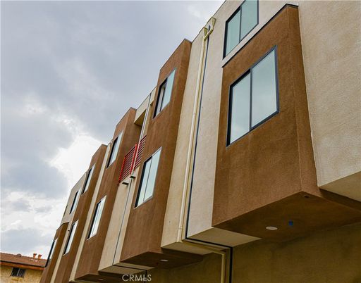 Exterior, Facade, None