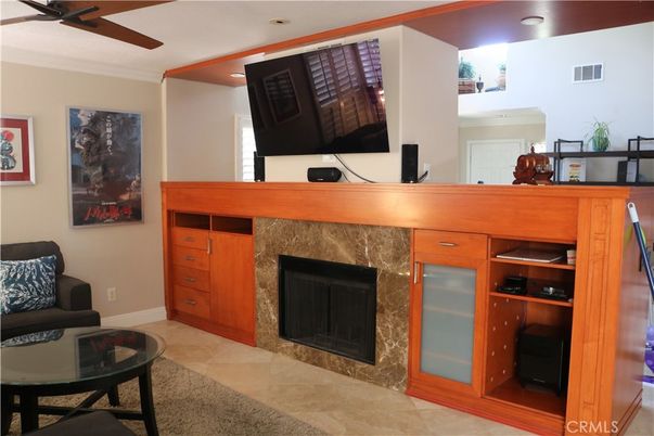 Fireplace, Interior, Recessed Lighting