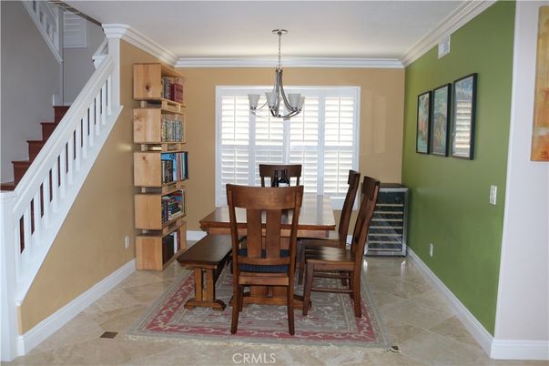 Chandelier, Dining room, Interior