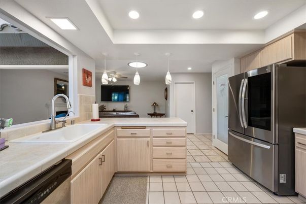 Interior, Kitchen, Pendant Lights, Recessed Lighting, Tile Countertops