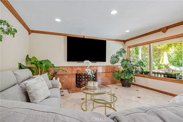Fireplace, Interior, Living room, Recessed Lighting