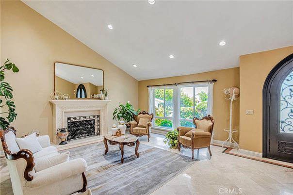 Fireplace, Interior, Living room, Recessed Lighting