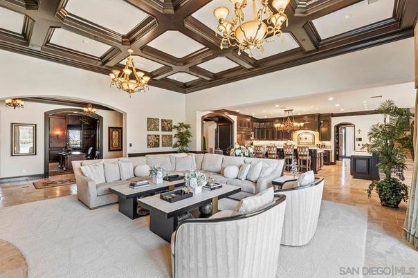 Chandelier, Interior, Kitchen, Living room, Pendant Lights, Recessed Lighting, Wood Texture Flooring