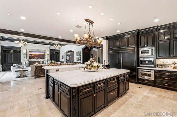 Chandelier, Interior, Kitchen, Recessed Lighting, Stainless Steel Appliances