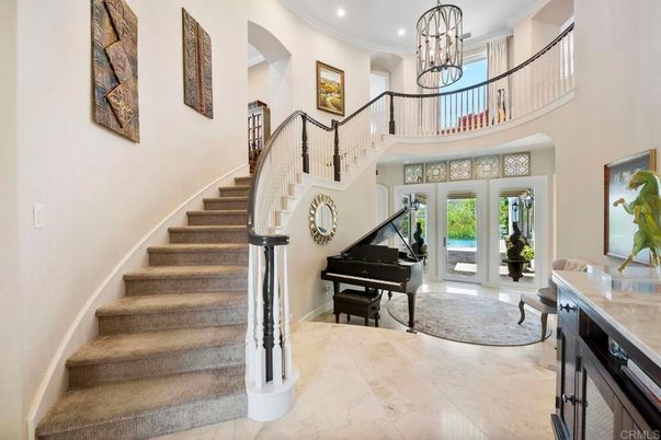 Interior, Pendant Lights, Piano, Recessed Lighting
