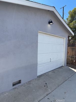 Detached Garage, Exterior