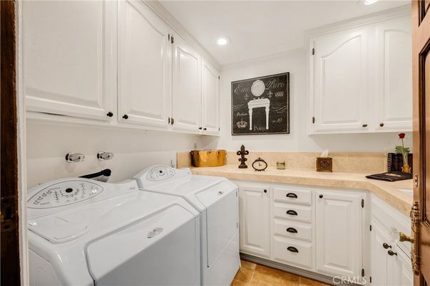 Interior, Recessed Lighting, Washer