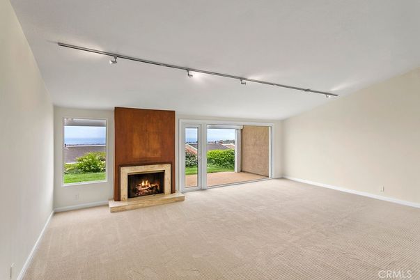 Empty room, Fireplace, Interior