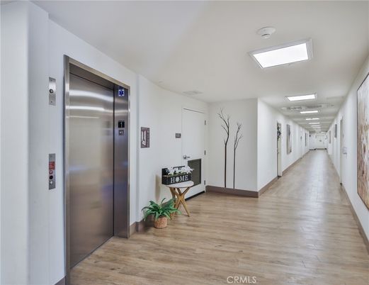 Elevator, Interior, Wood Texture Flooring